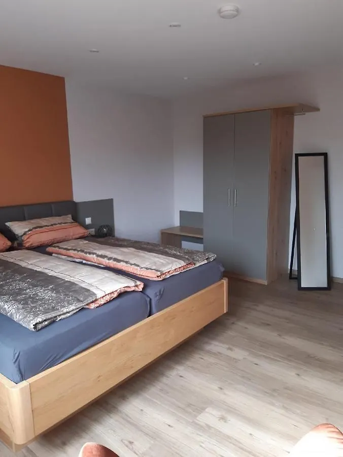 Weingut Engelhardt Apartment Rottingen